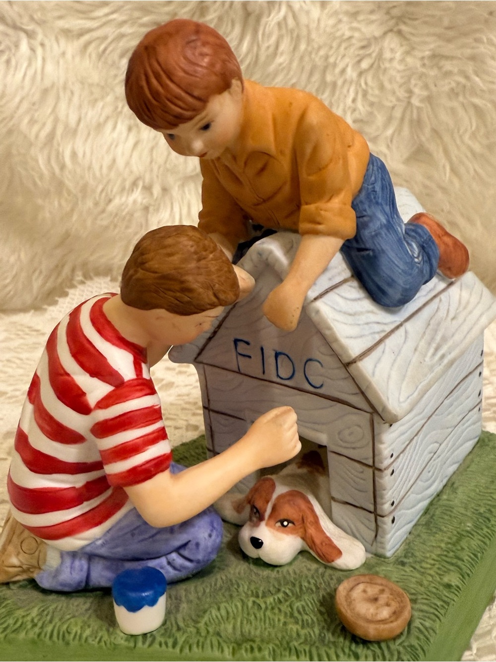 Vintage Norman Rockwell A Home for Fido Figurine 1986 Museum Collections